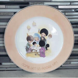 1979 Precious Moments "Come Let Us Adore Him" Signed Collector Plate